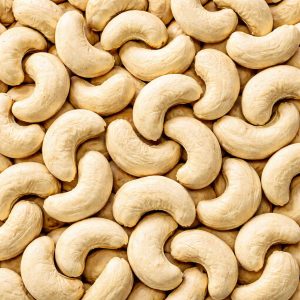 Oleaginosa selecionada para lanches, tábuas, mixes, receitas e finalizações com mais crocância.