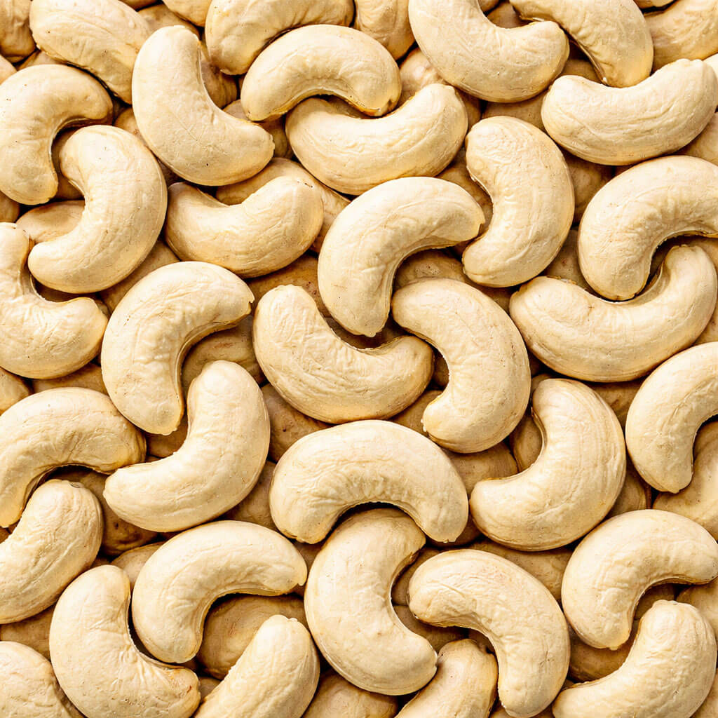 Oleaginosa selecionada para lanches, tábuas, mixes, receitas e finalizações com mais crocância.