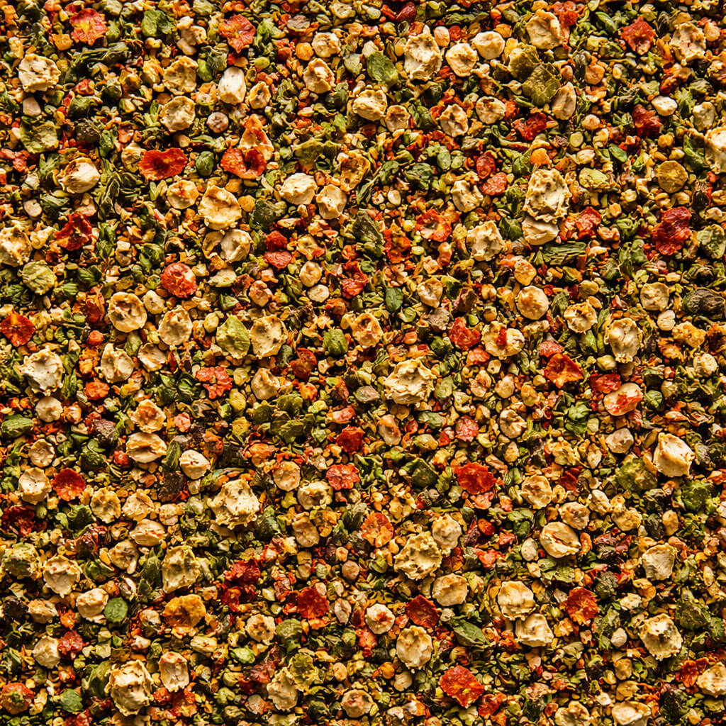 Mistura aromática de ervas e especiarias, ideal para carnes, grelhados, legumes e molhos.
